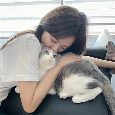 没有男人,女人更美